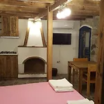 Karya *