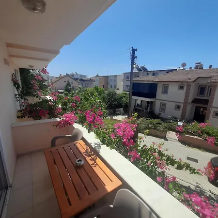 Karya Apartment *