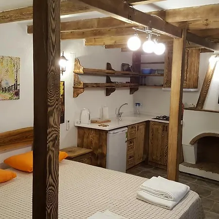 Apartment Karya *