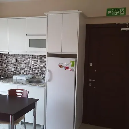 Karya Apartment *