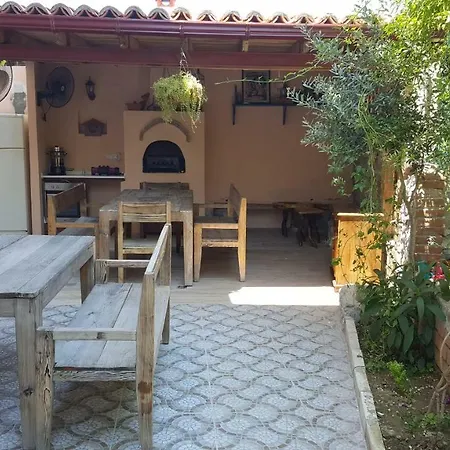 Karya Apartment